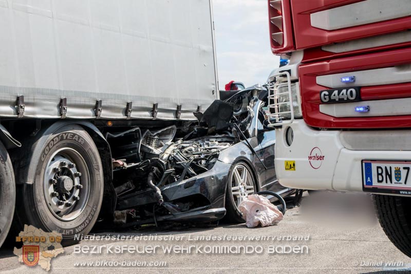 20160517 Verkehrsunfall in Baden  Foto: © Stefan Schneider