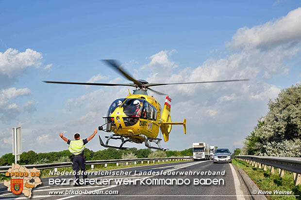 2016_06_17 Verkehrsunfall mit Menschenrettung LB210 Ebreichsdorf - Oberwaltersdorf  Foto: © Rene Weiner