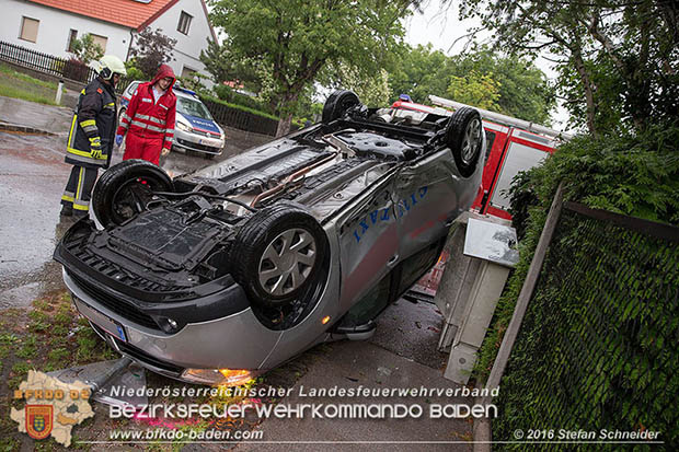 20160620 Verkehrsunfall im Stadtgebiet Bad Vöslau  Foto: © Stefan Schneider