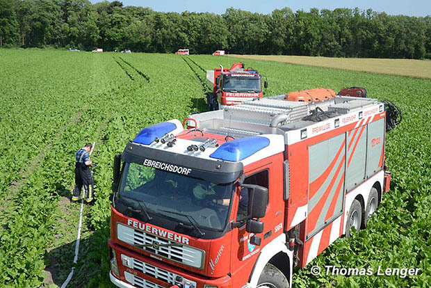 20160624 Traktorbrand bei Ebreichsdorf   Foto: © Thomas Lenger