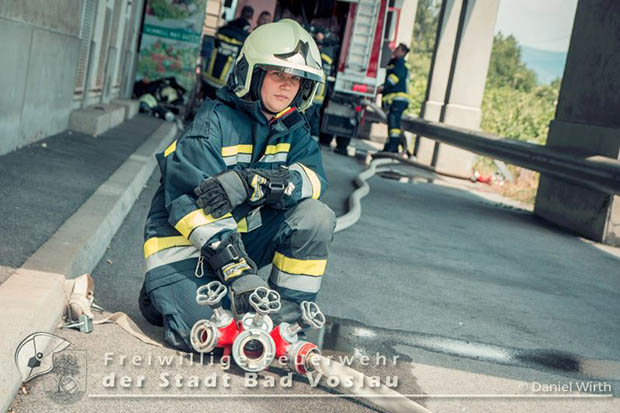 20160625 Flurbrände auf der Südbahnstrecke durch defekte Bremse eines Güterzuges  Foto: ©  Daniel Wirth