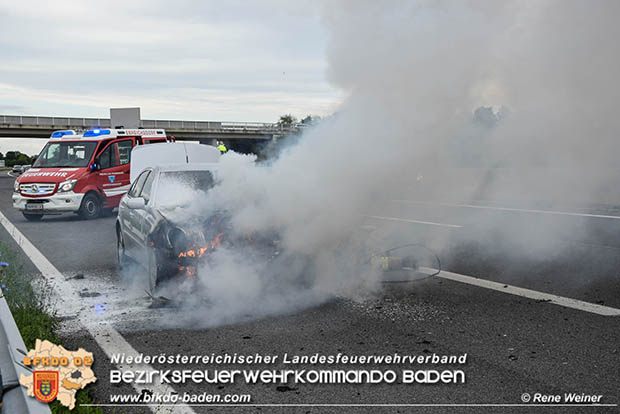 20160703 Fahrzeugbrand A3 Ebreichsdorf-Pottendorf RFB Bgld.  Foto: © ASB ÖA Rene Weiner