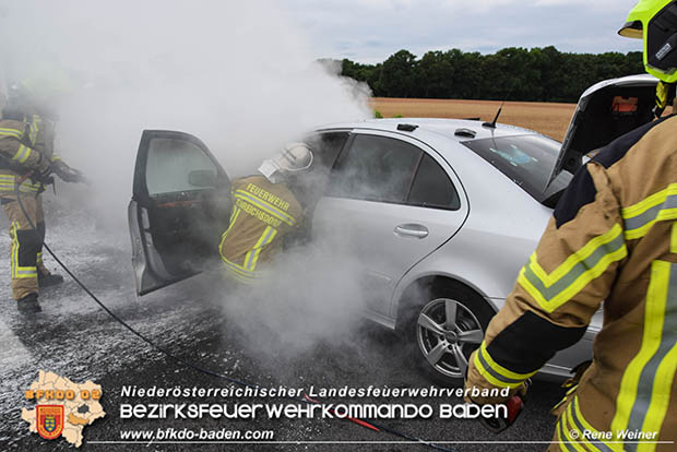 20160703 Fahrzeugbrand A3 Ebreichsdorf-Pottendorf RFB Bgld.  Foto: © ASB ÖA Rene Weiner