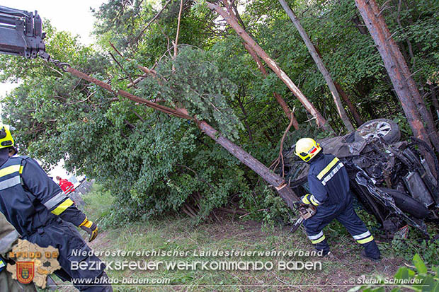 20160708 Verkehrsunfall A2 Südautobahn RFb Süd bei Wöllersdorf Foto: © Stefan Schneider