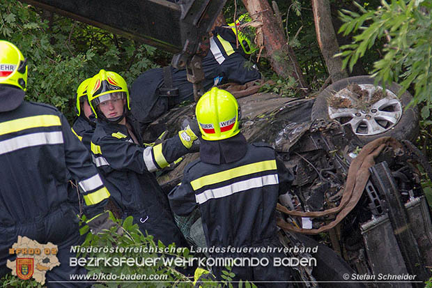 20160708 Verkehrsunfall A2 Südautobahn RFb Süd bei Wöllersdorf Foto: © Stefan Schneider