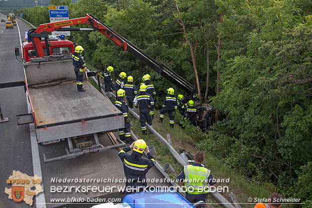 20160708 Verkehrsunfall A2 Südautobahn RFb Süd bei Wöllersdorf Foto: © Stefan Schneider