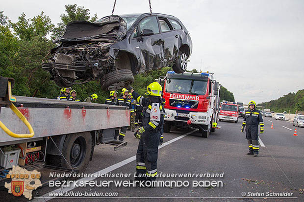 20160708 Verkehrsunfall A2 Südautobahn RFb Süd bei Wöllersdorf Foto: © Stefan Schneider