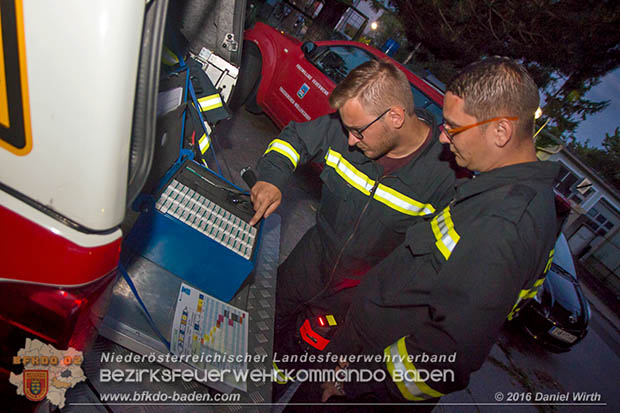 20160715 Vermeintlicher Schadstoffeinsatz in Wohnhausanlage in Traiskirchen Foto: © Daniel Wirth