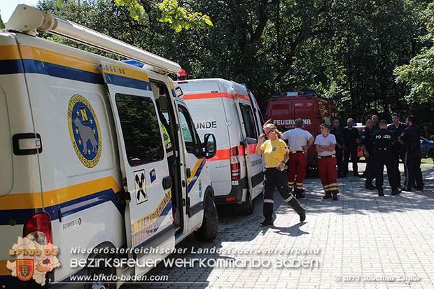 20160823 Personensuche nach 7o-jähriger Dame in Klausen-Leopoldsdorf  Foto: © Joachim ZAGLER