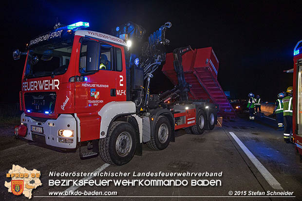 20160908 LKW Unfall A2 Traiskirchen-Guntramsdorf  Foto: © Stefan Schneider