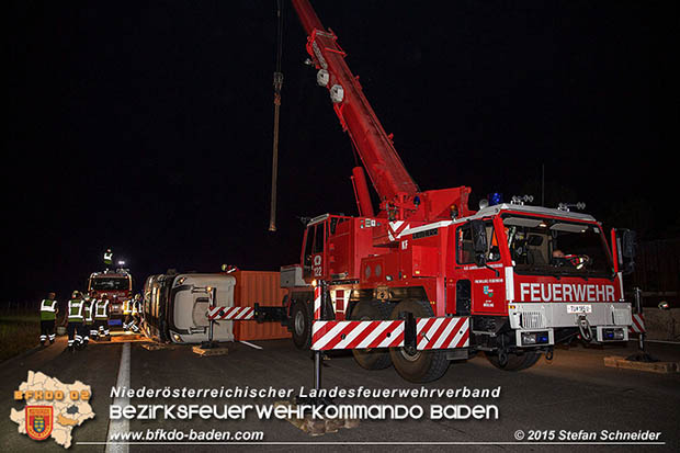 20160908 LKW Unfall A2 Traiskirchen-Guntramsdorf  Foto: © Stefan Schneider