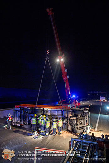 20160908 LKW Unfall A2 Traiskirchen-Guntramsdorf  Foto: © Stefan Schneider