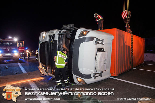 20160908 LKW Unfall A2 Traiskirchen-Guntramsdorf  Foto: © Stefan Schneider