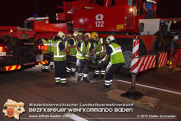 20160908 LKW Unfall A2 Traiskirchen-Guntramsdorf  Foto: © Stefan Schneider