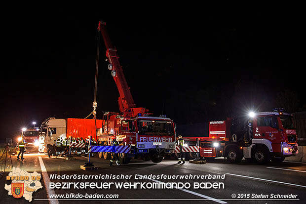 20160908 LKW Unfall A2 Traiskirchen-Guntramsdorf Foto: © Stefan Schneider