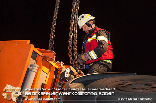 20160908 LKW Unfall A2 Traiskirchen-Guntramsdorf Foto: © Stefan Schneider