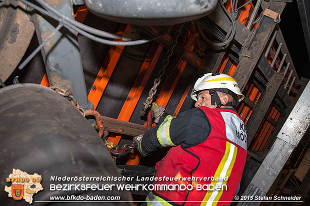 20160908 LKW Unfall A2 Traiskirchen-Guntramsdorf Foto: © Stefan Schneider