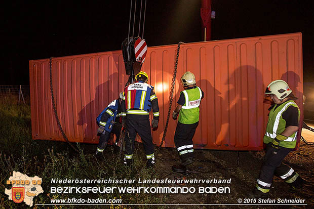 20160908 LKW Unfall A2 Traiskirchen-Guntramsdorf Foto: © Stefan Schneider
