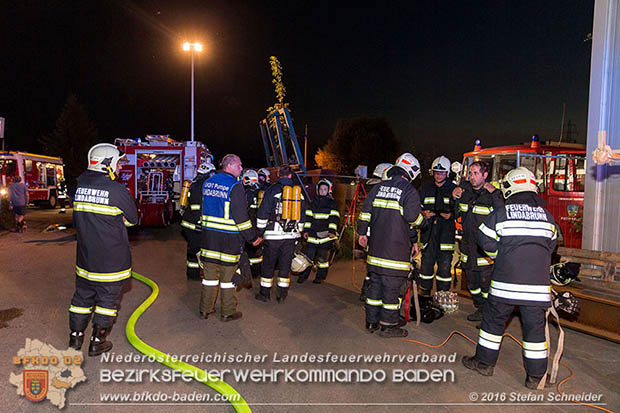 20160913 Brand bei Gewerbebetrieb in Enzesfeld  Foto: © Stefan Schneider