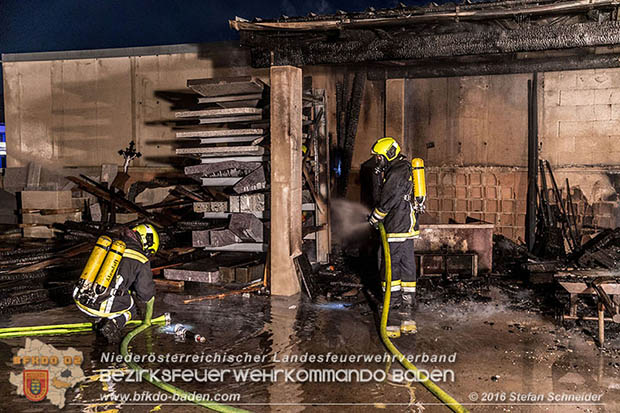 20160913 Brand bei Gewerbebetrieb in Enzesfeld  Foto: © Stefan Schneider