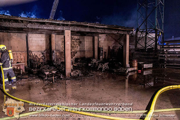20160913 Brand bei Gewerbebetrieb in Enzesfeld  Foto: © Stefan Schneider