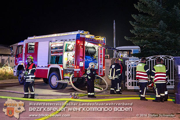 20160913 Brand bei Gewerbebetrieb in Enzesfeld  Foto: © Stefan Schneider