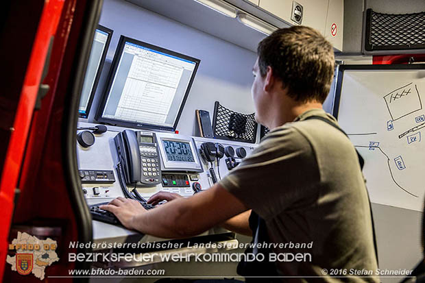 20160913 Brand bei Gewerbebetrieb in Enzesfeld  Foto: © Stefan Schneider