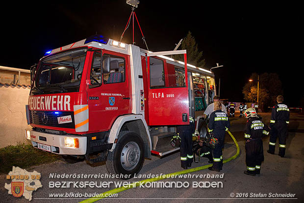 20160913 Brand bei Gewerbebetrieb in Enzesfeld  Foto: © Stefan Schneider