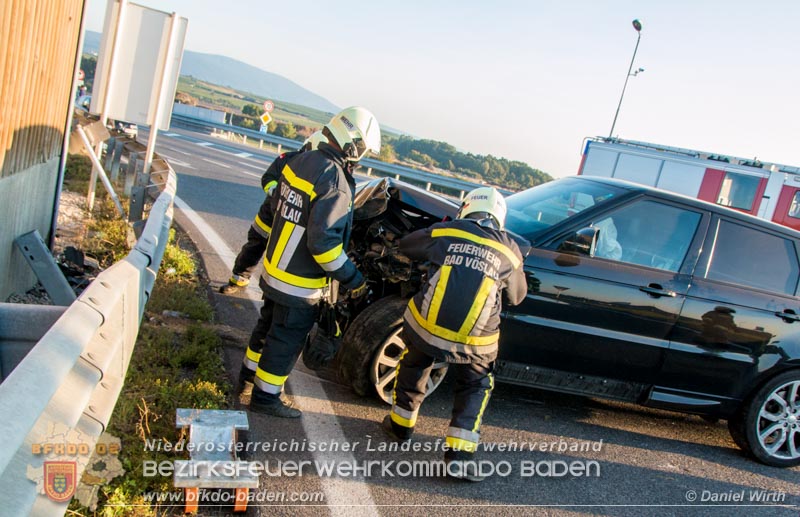 20160925 Verkehrsunfall Bad Vöslau Foto: Daniel Wirth 20160925 Verkehrsunfall Bad Vöslau Foto: Daniel Wirth