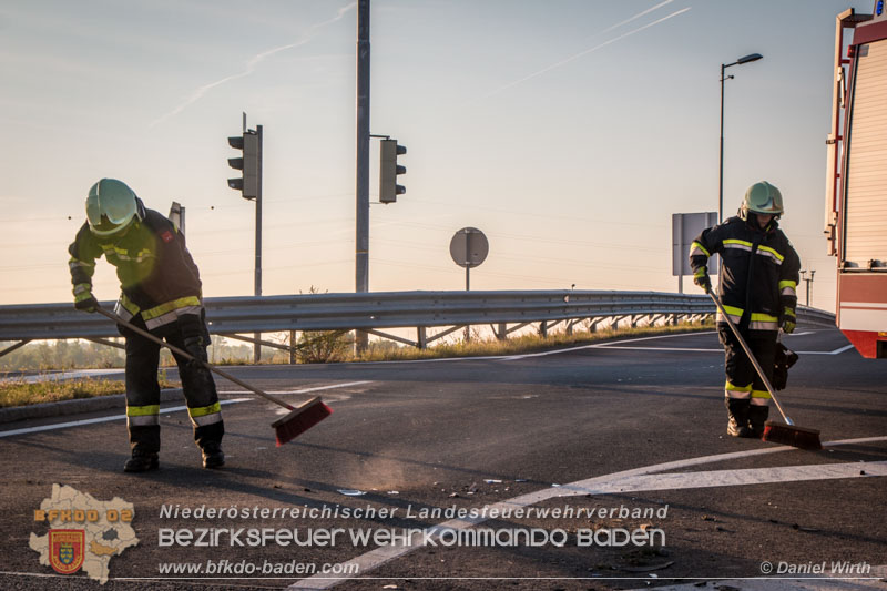 20160925 Verkehrsunfall Bad Vöslau Foto: Daniel Wirth