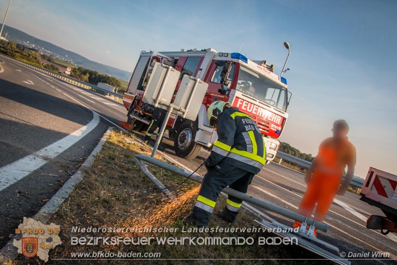 20160925 Verkehrsunfall Bad Vöslau Foto: Daniel Wirth 20160925 Verkehrsunfall Bad Vöslau Foto: Daniel Wirth