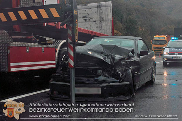 20161006 Verkehrsunfall A21 bei Alland  Foto: © Freiwillige Feuerwehr Alland