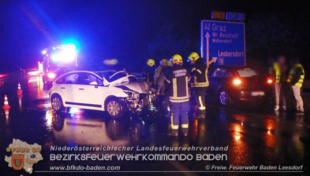 20161020 Verkehrsunfall auf der A2 Baden-Leobersdorf  Foto: © Freiwillige Feuerwehr Baden-Leesdorf