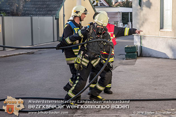 20161022 Brand in Gewerbebetrieb Foto: © Stefan Schneider 20161022 Brand in Gewerbebetrieb Foto: © Stefan Schneider