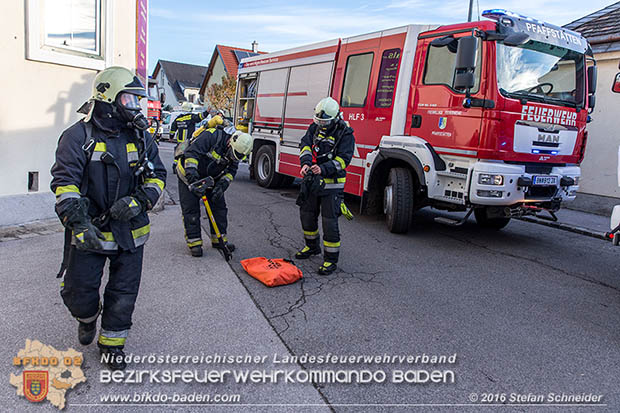 20161022 Brand in Gewerbebetrieb Foto: © Stefan Schneider 20161022 Brand in Gewerbebetrieb Foto: © Stefan Schneider
