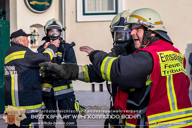 20161022 Brand in Gewerbebetrieb Foto: © Stefan Schneider 20161022 Brand in Gewerbebetrieb Foto: © Stefan Schneider