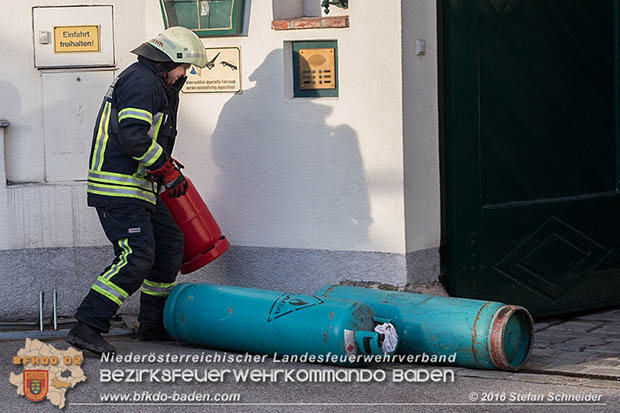 20161022 Brand in Gewerbebetrieb Foto: © Stefan Schneider 20161022 Brand in Gewerbebetrieb Foto: © Stefan Schneider
