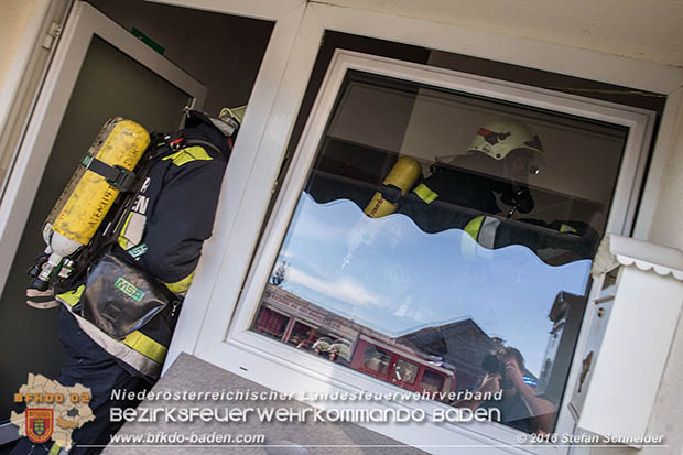 20161022 Brand in Gewerbebetrieb Foto: © Stefan Schneider 20161022 Brand in Gewerbebetrieb Foto: © Stefan Schneider