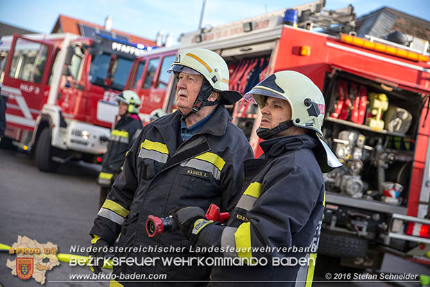 20161022 Brand in Gewerbebetrieb Foto: © Stefan Schneider 20161022 Brand in Gewerbebetrieb Foto: © Stefan Schneider