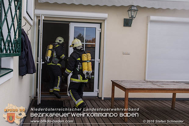 20161022 Brand in Gewerbebetrieb Foto: © Stefan Schneider 20161022 Brand in Gewerbebetrieb Foto: © Stefan Schneider