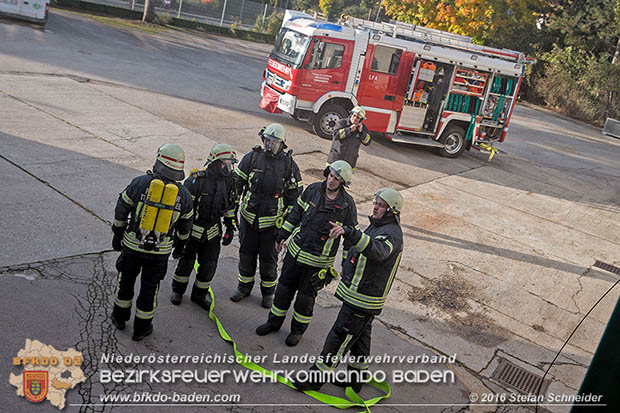 20161022 Brand in Gewerbebetrieb Foto: © Stefan Schneider 20161022 Brand in Gewerbebetrieb Foto: © Stefan Schneider
