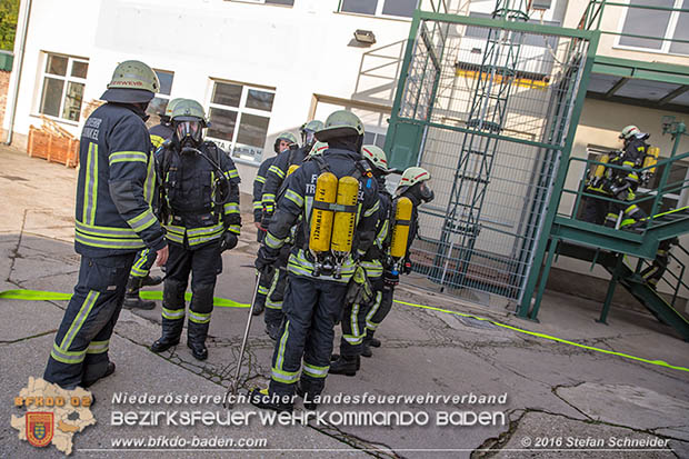 20161022 Brand in Gewerbebetrieb Foto: © Stefan Schneider 20161022 Brand in Gewerbebetrieb Foto: © Stefan Schneider