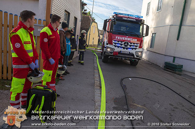 20161022 Brand in Gewerbebetrieb Foto: © Stefan Schneider 20161022 Brand in Gewerbebetrieb Foto: © Stefan Schneider