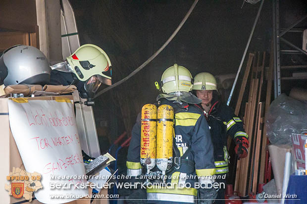 20161022 Brand in Gewerbebetrieb Foto: © Daniel Wirth 20161022 Brand in Gewerbebetrieb Foto: © Daniel Wirth