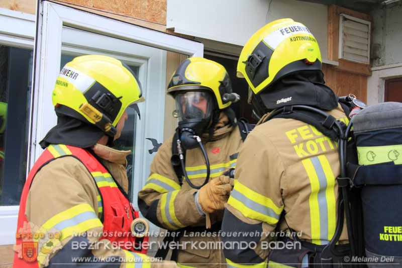20161022 Brand in Gewerbebetrieb Foto: © Stefan Schneider 20161022 Brand in Gewerbebetrieb Foto: © Stefan Schneider