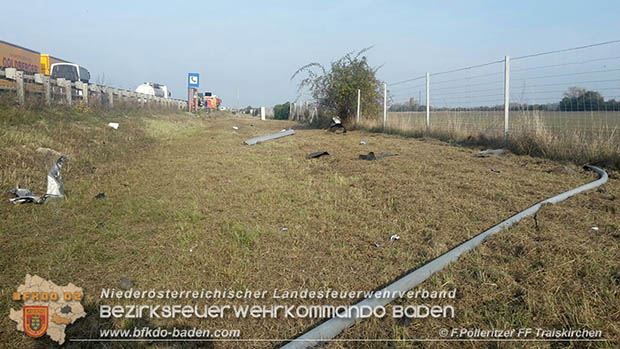 20161028 Verkehrsunfall A2 RFb Wien  Foto: © Franz Poelleritzer