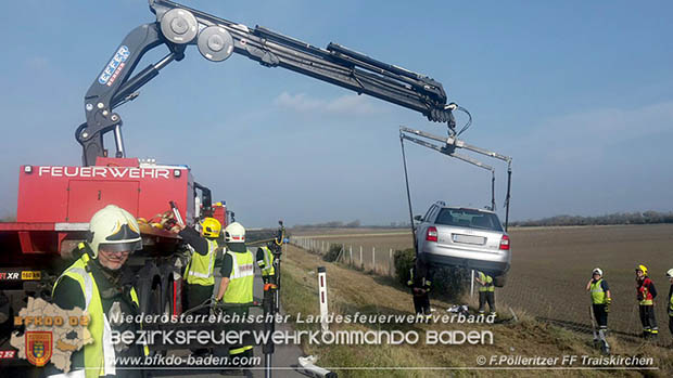 20161028 Verkehrsunfall A2 RFb Wien  Foto: © Franz Poelleritzer
