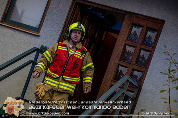 20161111 Zimmerbrand in Kottingbrunn Foto: © Daniel Wirth