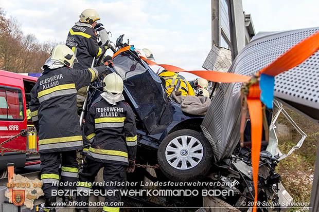 20161113 Verkehrsunfall A21 Klausen-Leopoldsdorf RFb Wien Foto: Stefan Schneider 20161113 Verkehrsunfall A21 Klausen-Leopoldsdorf RFb Wien Foto: Stefan Schneider