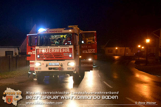 20161117 Wohnungsbrand in Pottendorf Foto: © Rene Weiner 20161117 Wohnungsbrand in Pottendorf Foto: © Rene Weiner